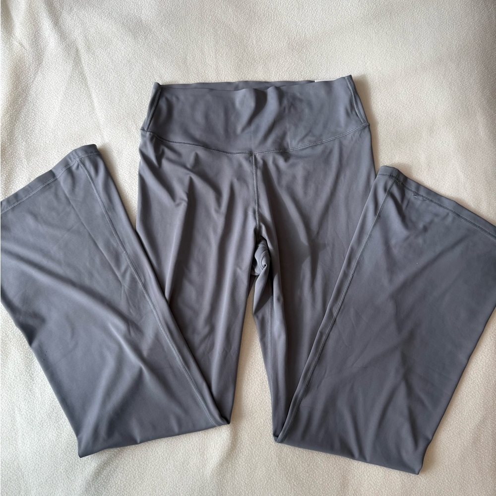 PINK Victoria's Secret Gray XL Relay Flare NWT C47